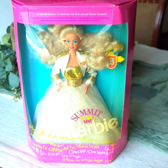 Summit Barbie Doll | Portable Fashion Doll For Play & Collection - View #11